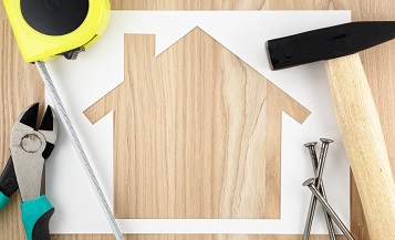 HOUSE IN TOP SHAPE
